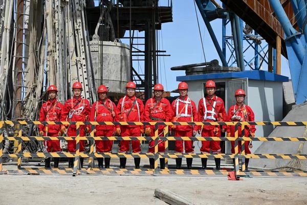 陜煤建設礦建二公司開展“暢通生命通道”應急救援演練活動