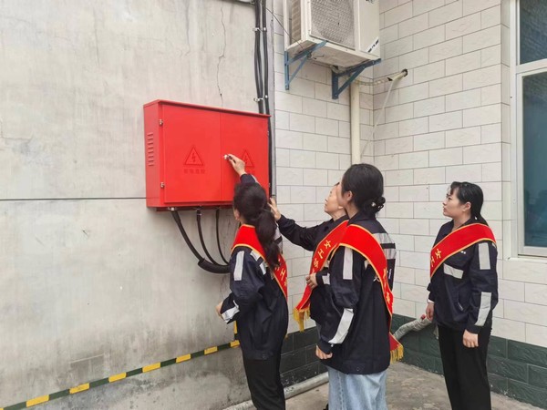 陜煤建設洗選煤運營公司：“點線面”結合，織密安全生產(chǎn)“防護網(wǎng)”