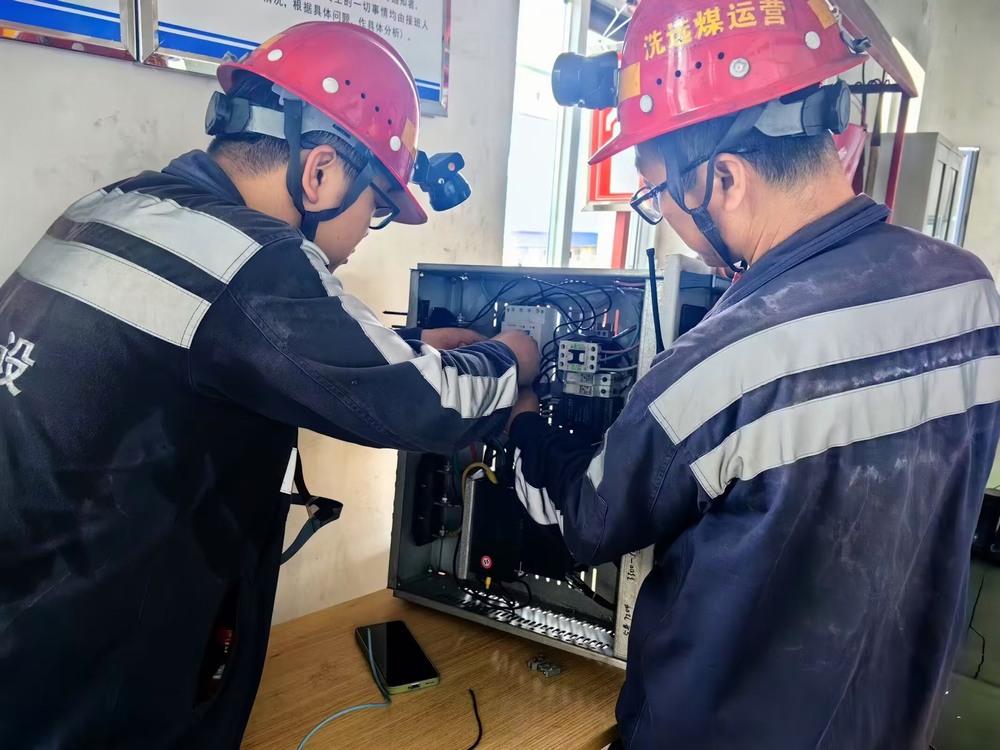 陜煤建設洗選煤運營公司檸條塔運營項目部：拼搏奮進保生產(chǎn)，安全宣傳筑防線