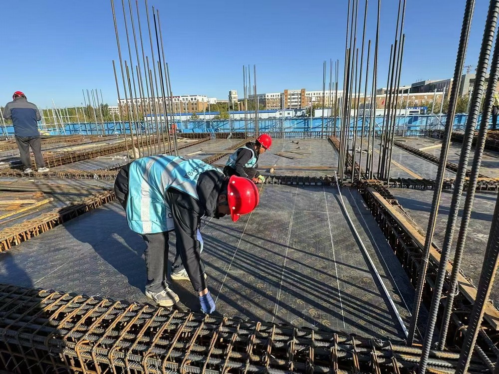 寒冬堅守，工地上的最美身影