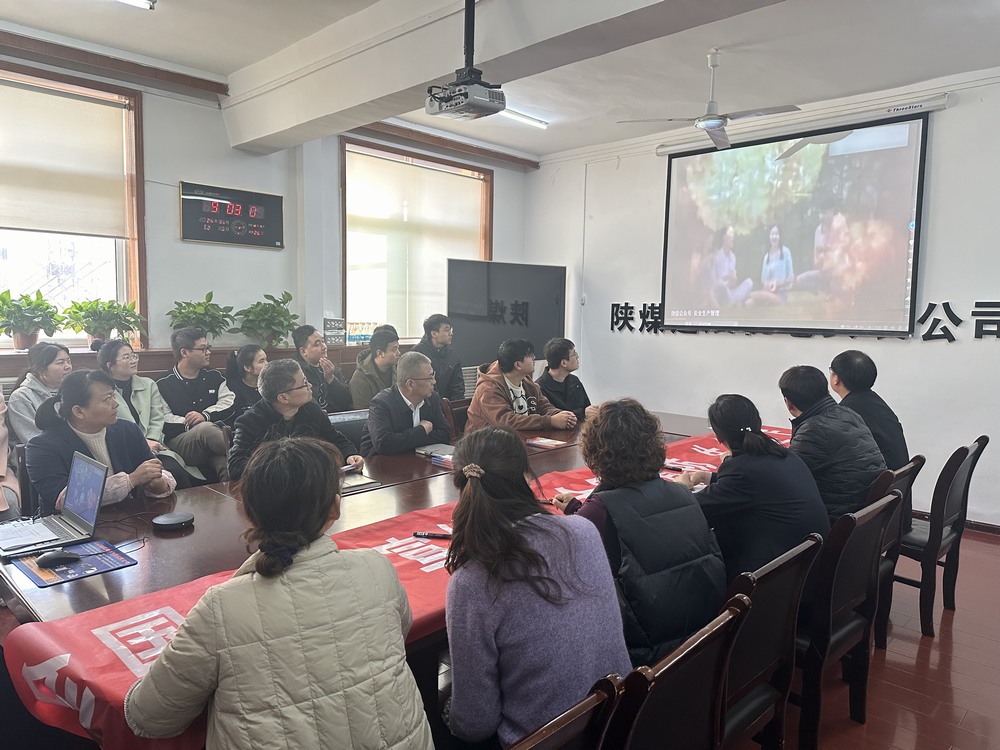 陜煤建設機電安裝公司：宣傳月里敲響安全長鐘