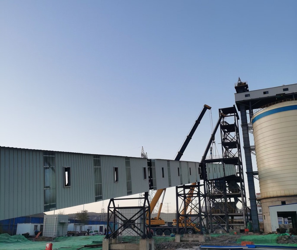 陜煤建設天工公司土建第二十五項目部：細化“人、材、機”管理，助力棧橋順利吊裝