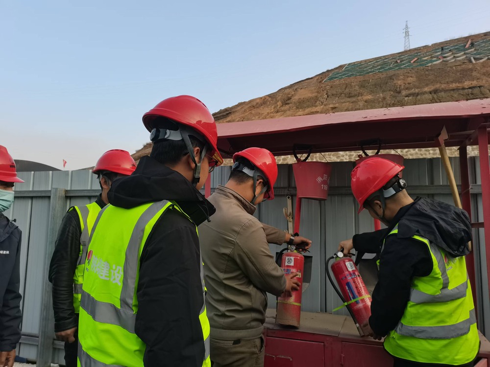 陜煤建設韓城分公司土建九項目部：“青”力保安全，助力“百日安全行”