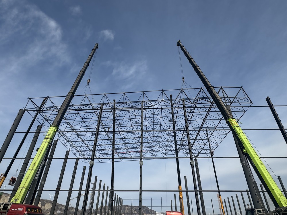 陜煤建設(shè)天工公司土建第二十一項(xiàng)目部:勇戰(zhàn)低溫,擎起建設(shè)新高度