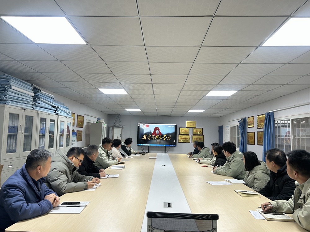 陜煤建設(shè)韓城分公司土建二項目部：傳承雷鋒精神，踐行時代擔(dān)當