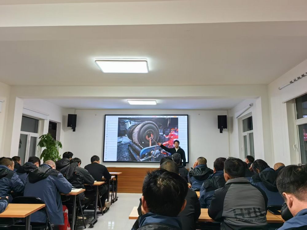 陜煤建設機電安裝公司曹家灘項目部：專培強安，筑牢根基