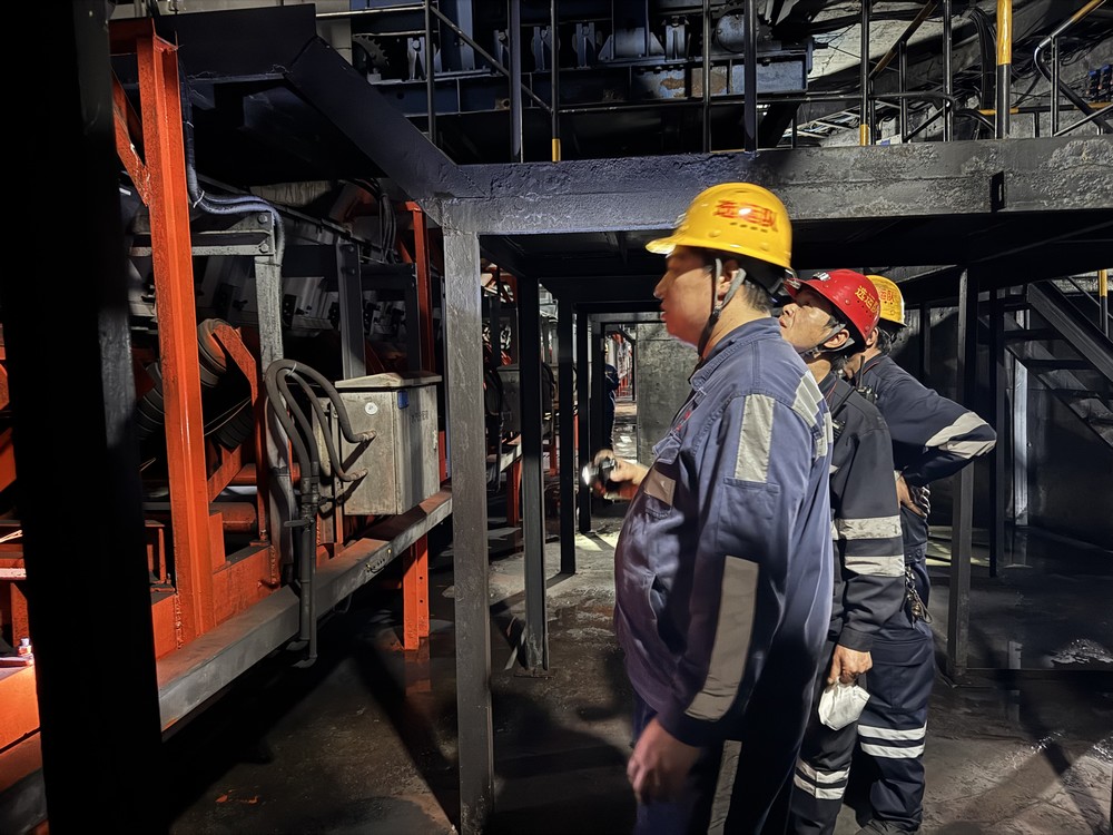 陜煤建設洗選煤運營公司澄合山陽運營項目部：熱血洋溢“戰(zhàn)”五一，堅守崗位顯擔當