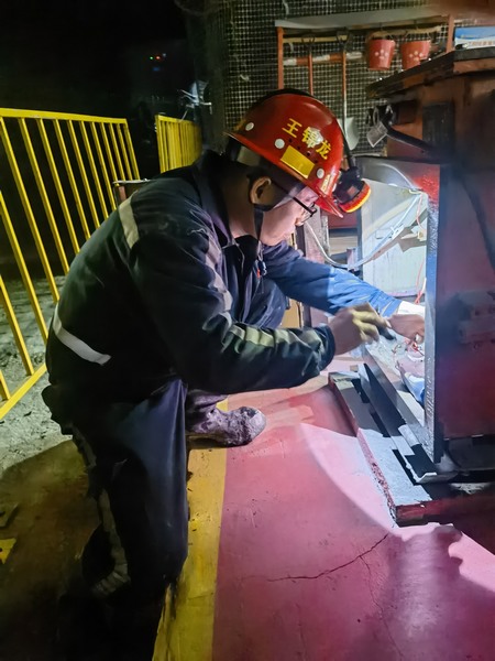 陜煤建設煤礦運營服務分公司：五四精神耀青春  建功立業新時代