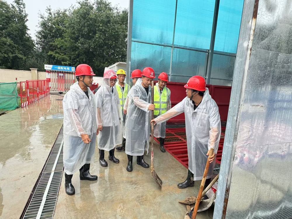 陜煤建設天工公司土建第二十七項目部：“汛”速行動，嚴守雨季安全線