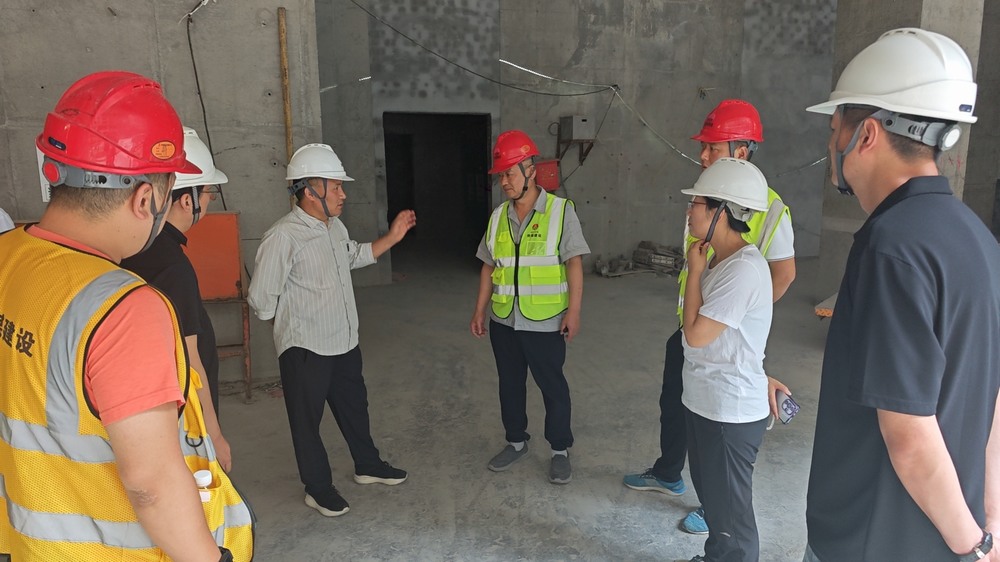 陜煤建設銅煤公司：保險公司專家深入施工現場開展安全檢查與培訓