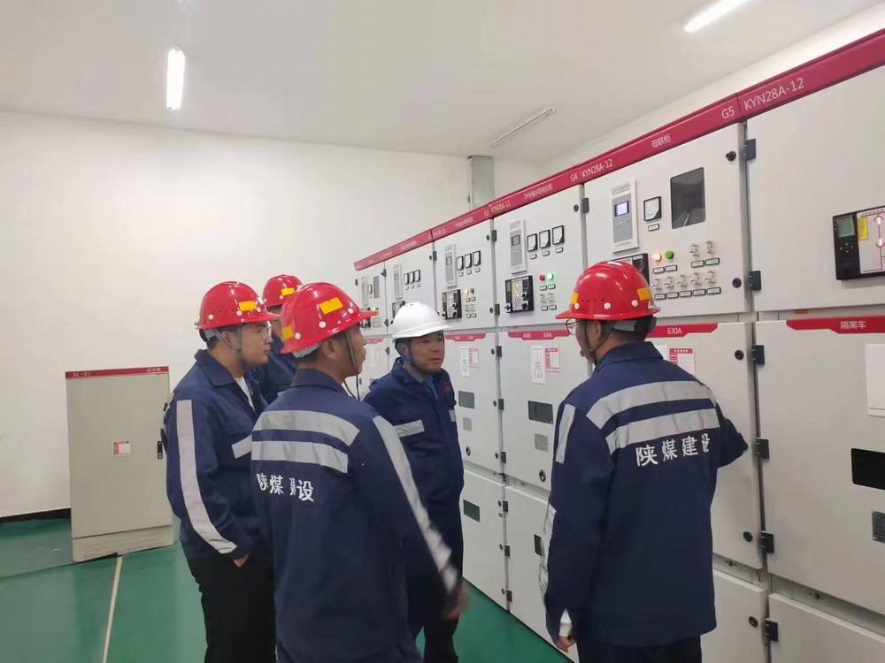 陜煤建設洗選煤運營公司第一項目部：戰高溫保進度，掀起大干熱潮