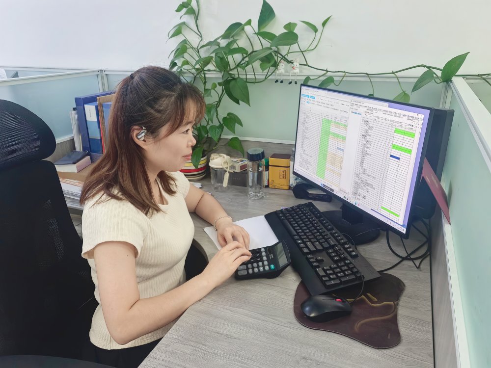 財務人的每一串數據，皆是溫情