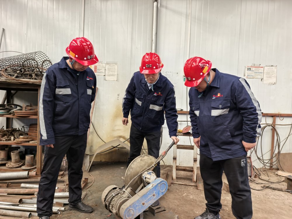 陜煤建設(shè)礦建三公司：黨員進(jìn)班組 合力促發(fā)展