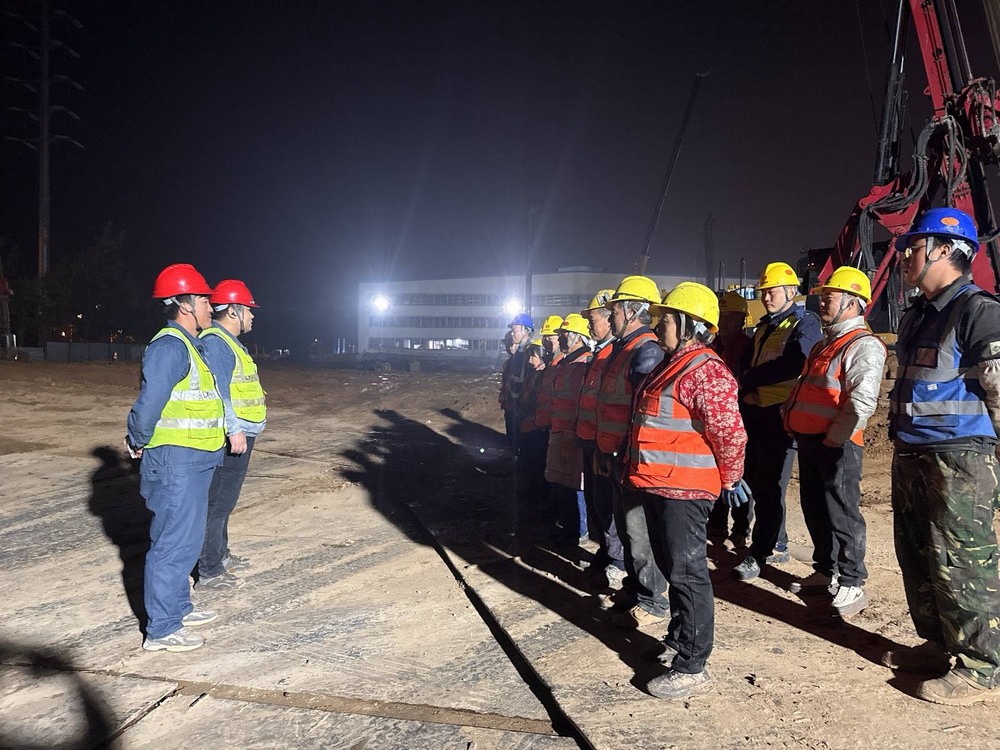 陜煤建設銅煤公司銅創能材項目部: 拉滿施工進度條,全力沖刺四季度