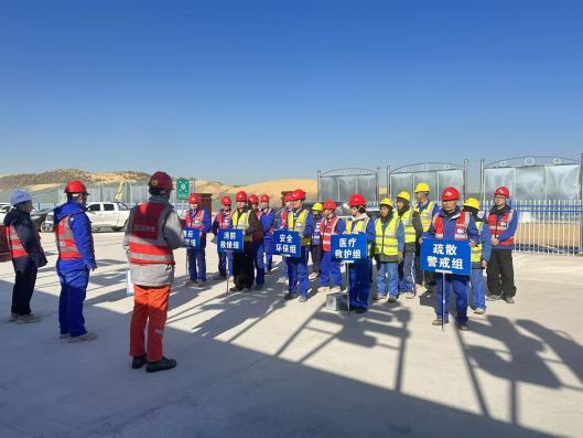 陜煤建設(shè)西北分公司土建第三項(xiàng)目:以練筑防守安全，實(shí)戰(zhàn)淬煉消防硬功