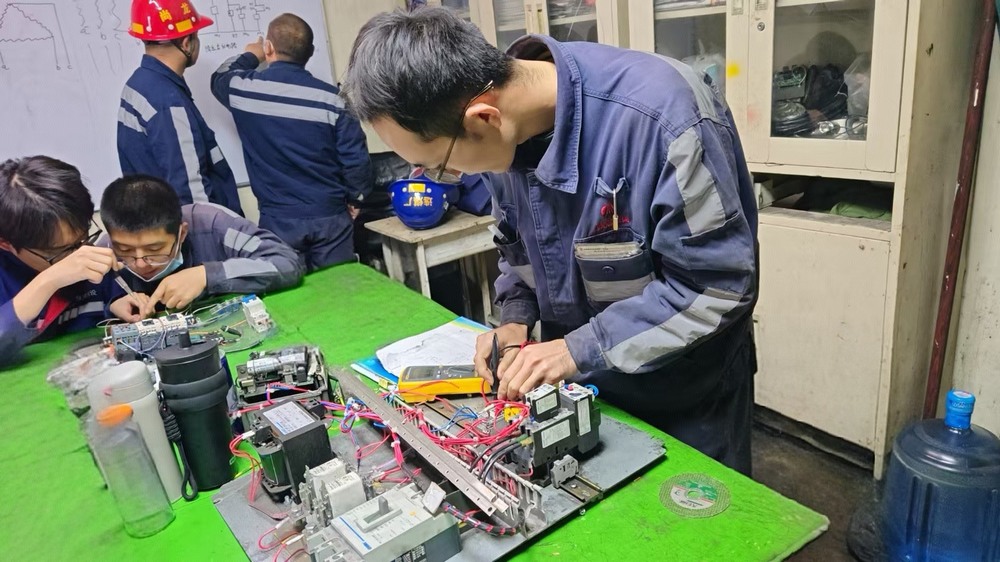 陜煤建設洗選煤運營公司:16天技能特訓 夯實發展人才基石