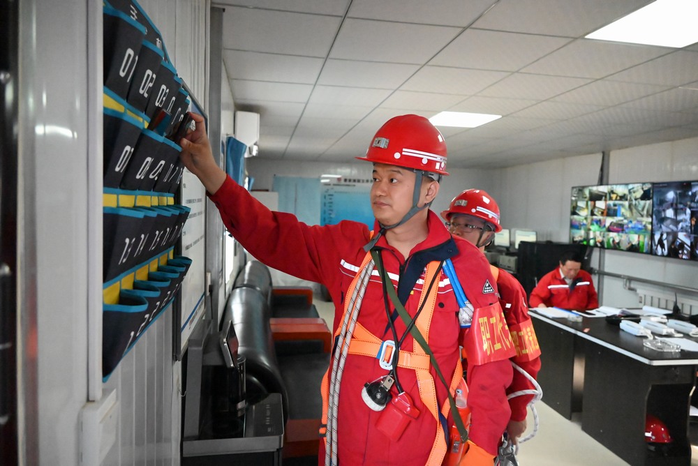 陜煤建設礦建二公司：暖心服務強根基 賦能發展顯擔當